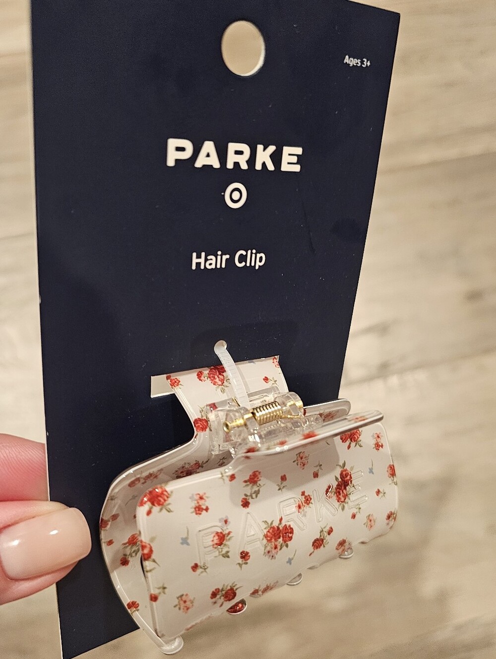 Parke Floral White Claw Hair Clip